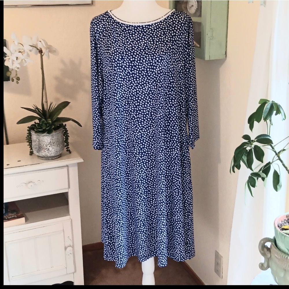 Susan Graver Liquid Knit A-line Dress. Comfort. Career